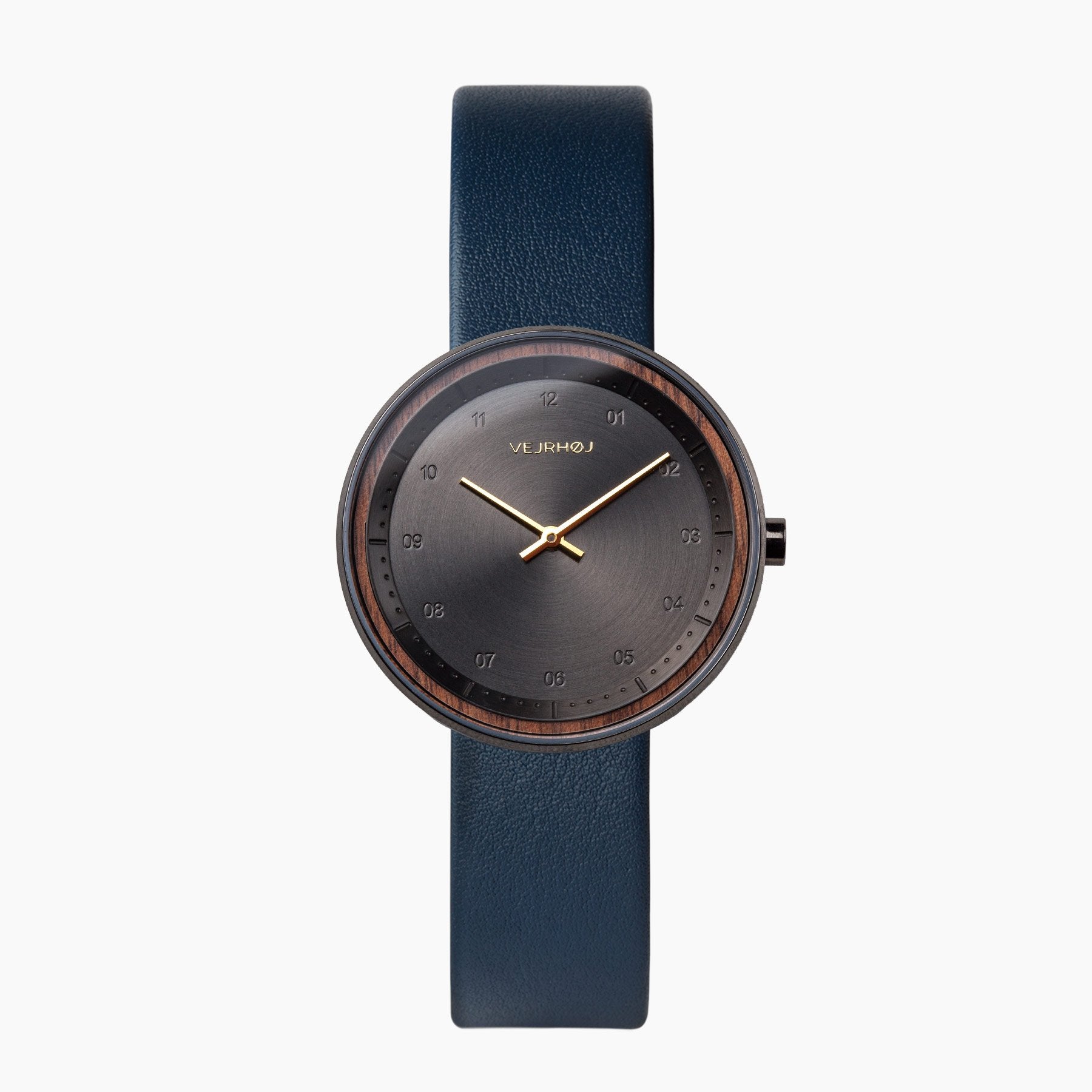 桜の木でできたシンプルな黒の腕時計 BLACK & GOLD | midnight blue