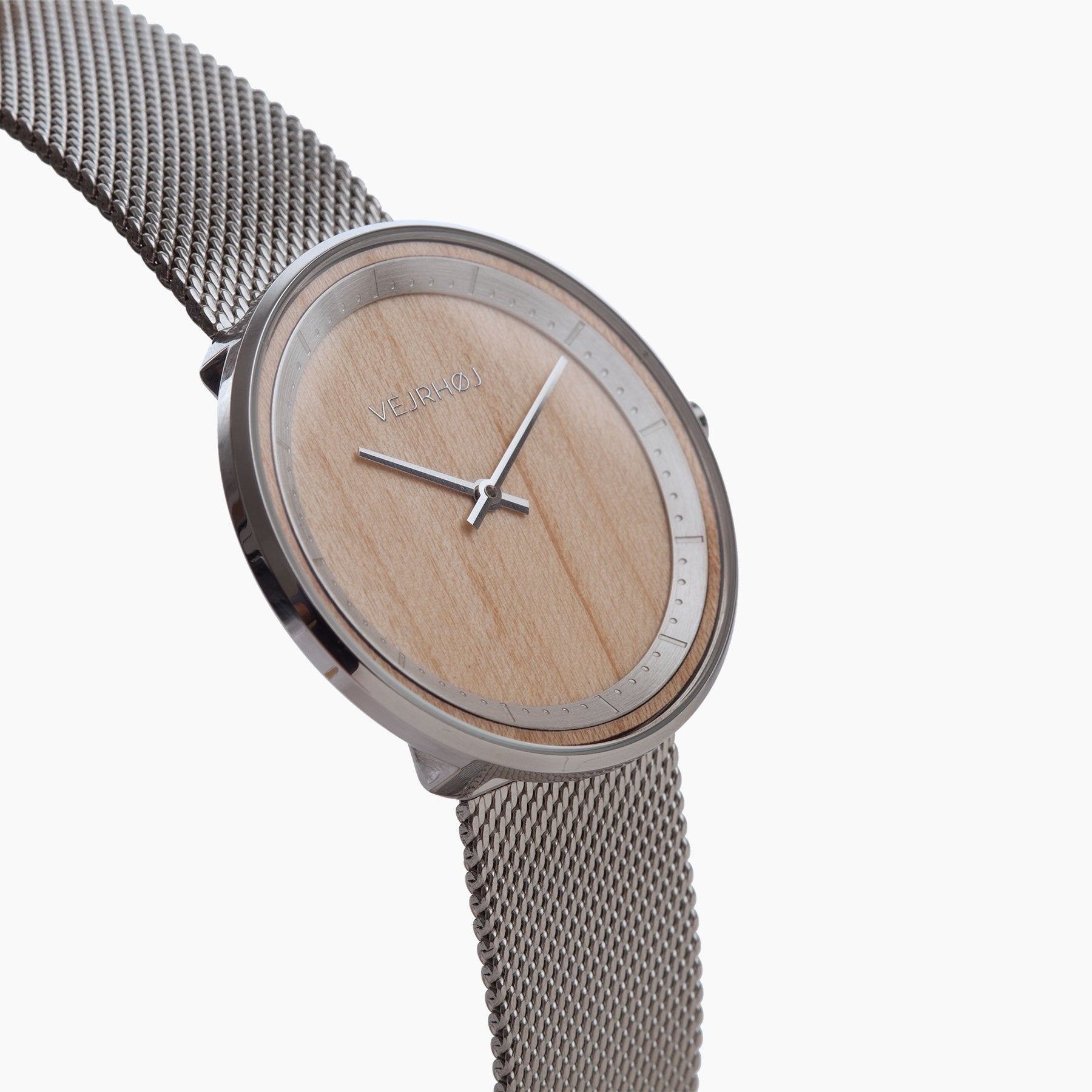 白っぽい木製腕時計 - The MAPLE | mesh / VEJRHØJ (ヴェアホイ) / ユニセックスモデル