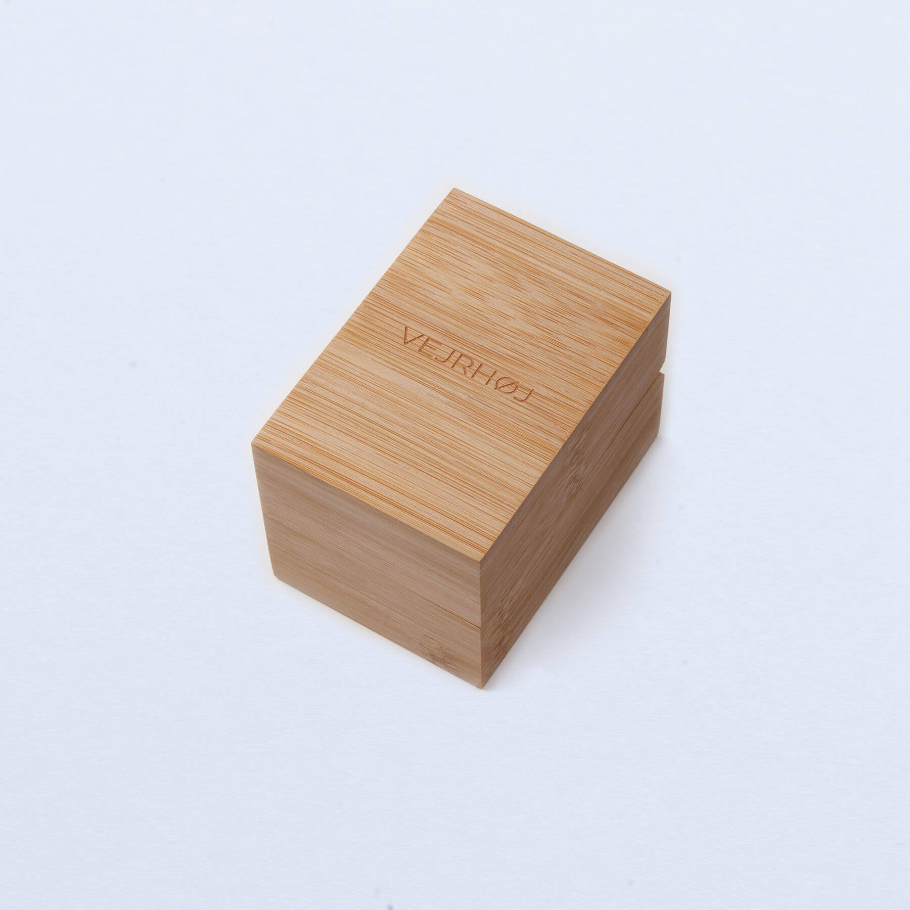 NORDIC | walnut